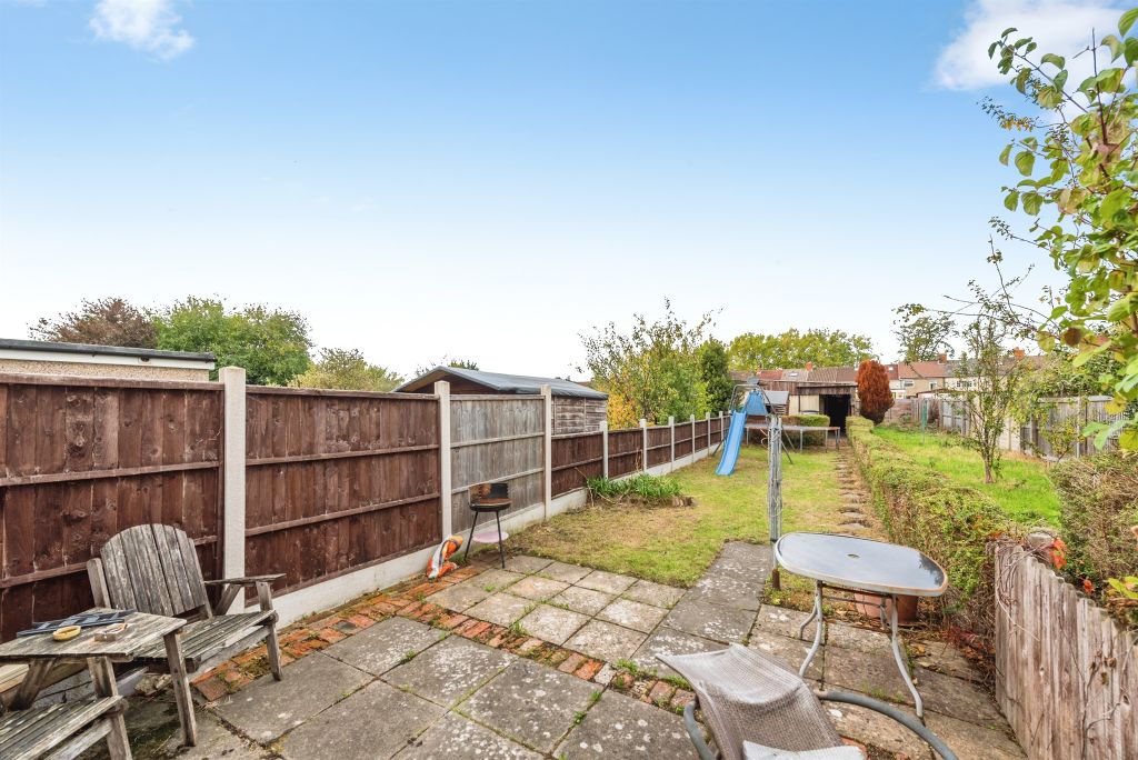 Property photo 2 of 12