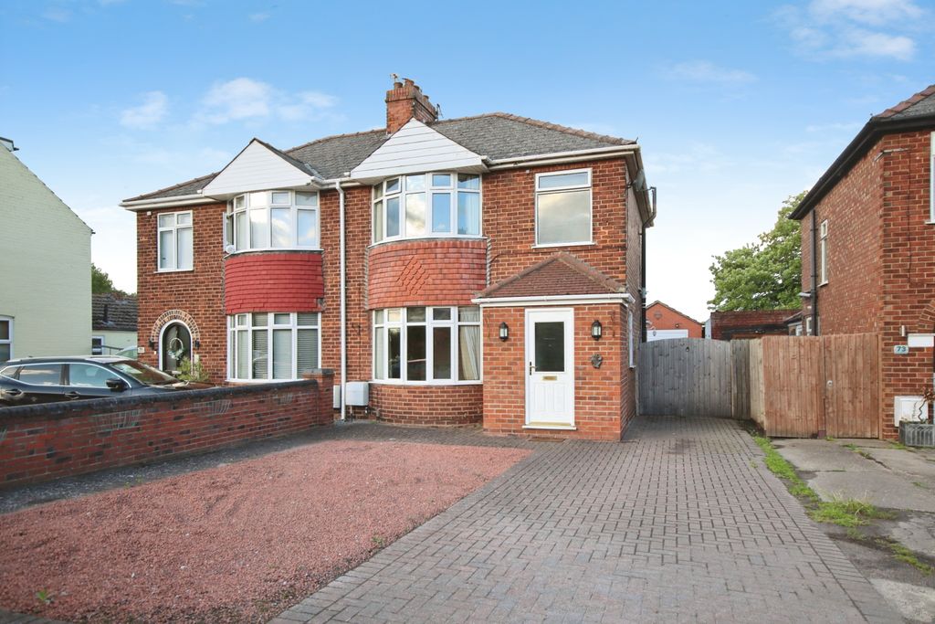Property photo 1 of 14