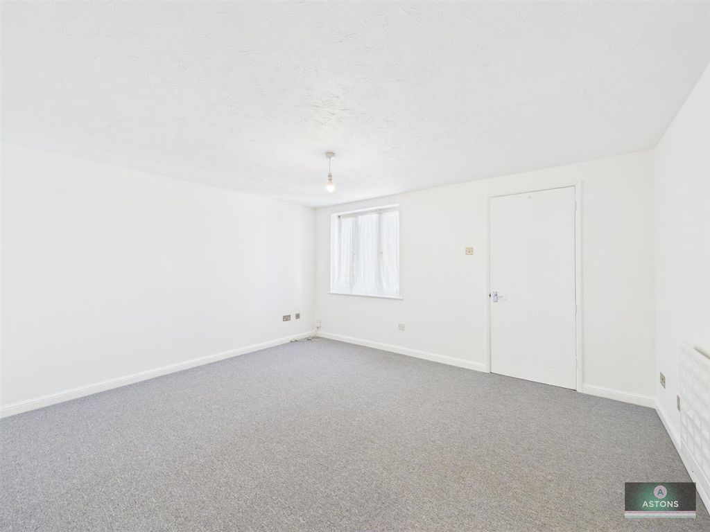 Property photo 3 of 9 Cam02067G0-Pr0370-Still001.Jpg
