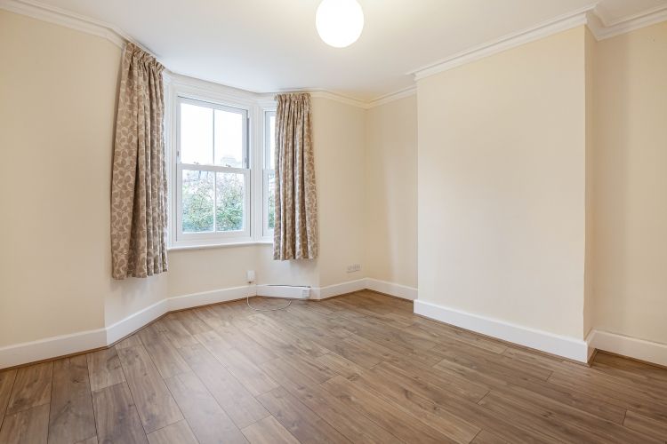 Property photo 2 of 8 308277