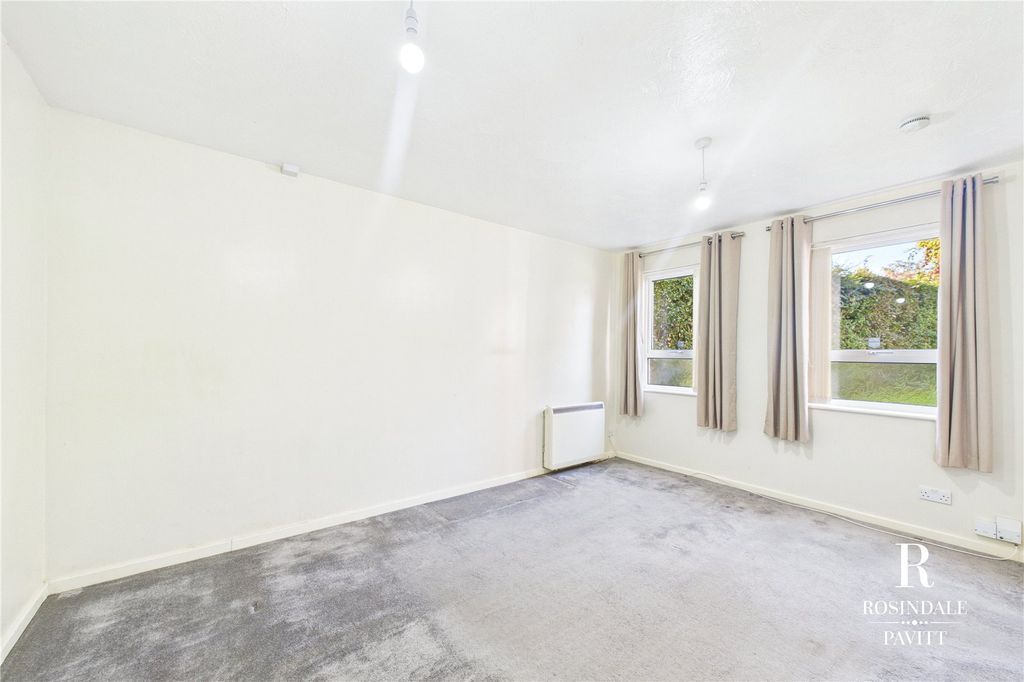 Property photo 2 of 15 Picture 2