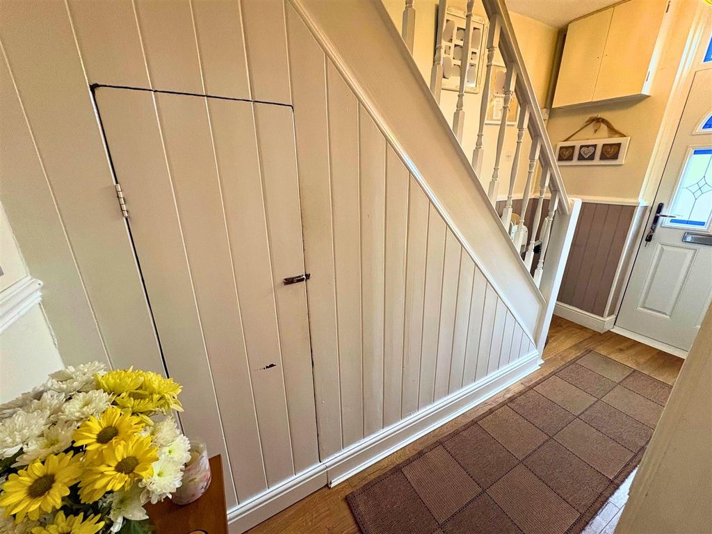 Property photo 3 of 25 Hallway B (Edit).Jpg