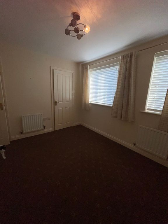 Property photo 3 of 7 Bedroom 2