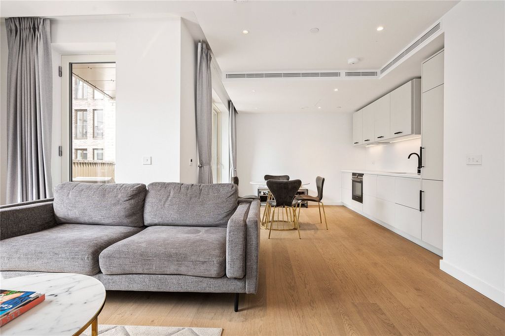 Property photo 3 of 19 Open Plan Living