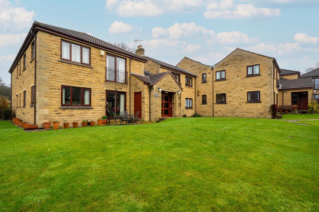 Property photo 3 of 20