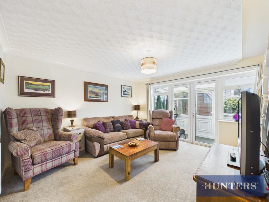 Property photo 2 of 21 Cam02804G0-Pr0465-Still004.Jpg