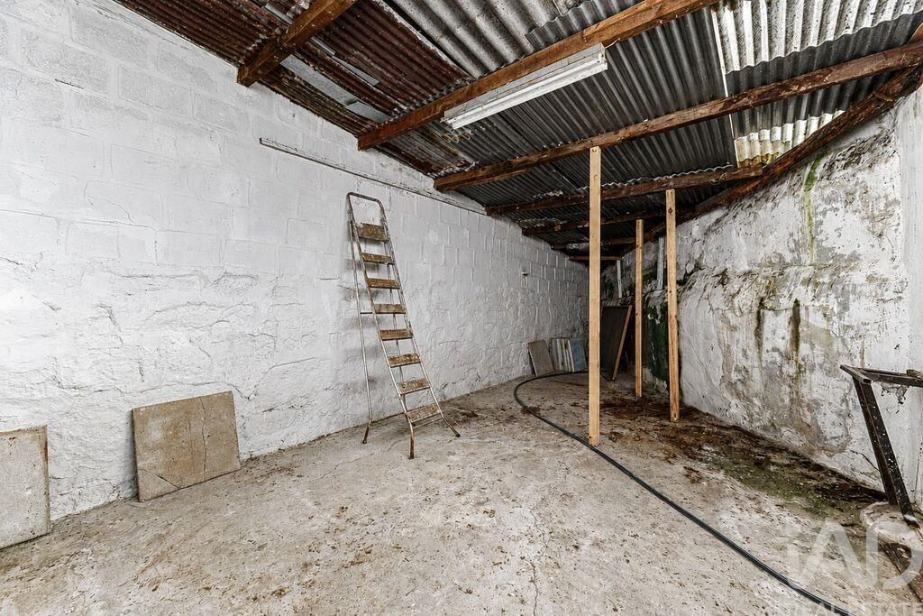 Property photo 2 of 3