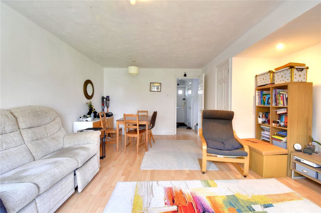 Property photo 3 of 10 Picture No. 05