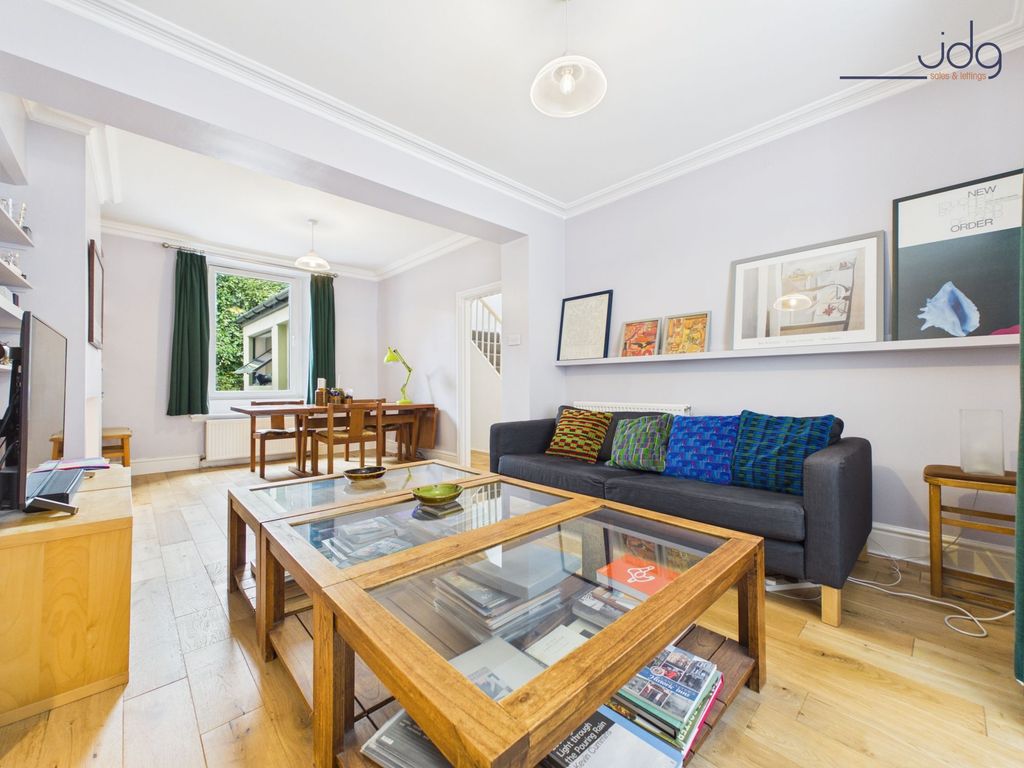 Property photo 3 of 18 Living Dining