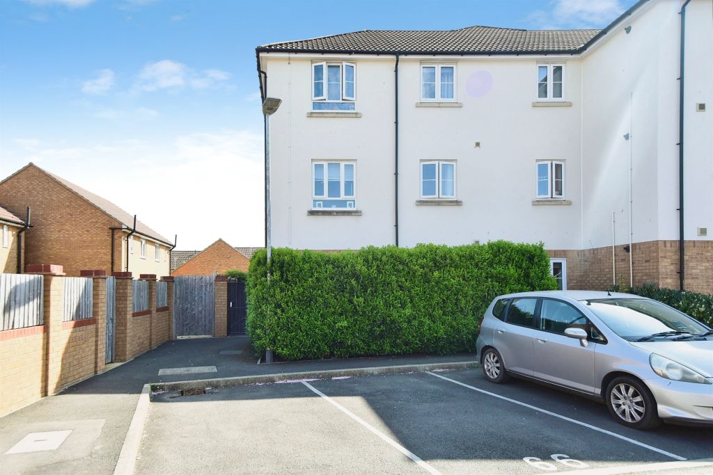 Property photo 2 of 16