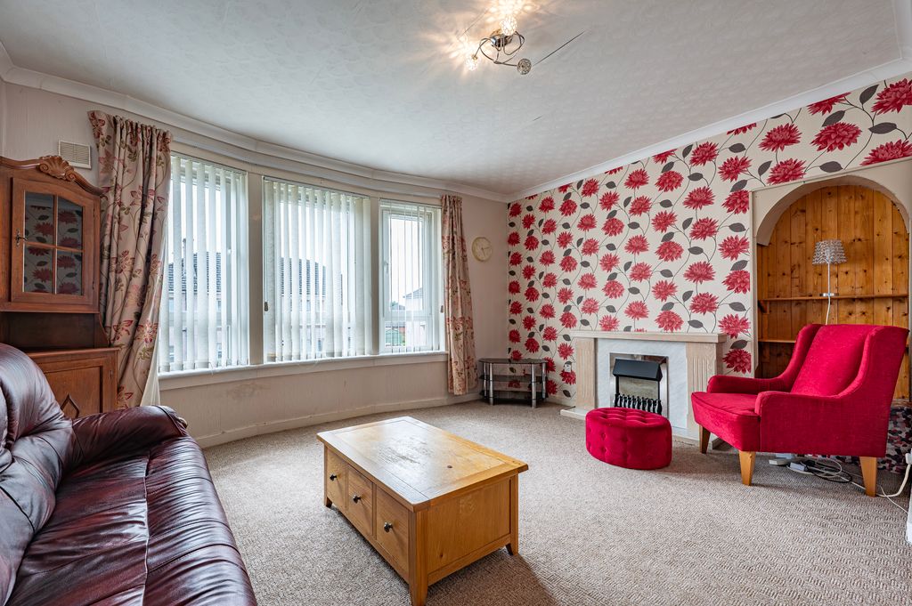Property photo 2 of 22