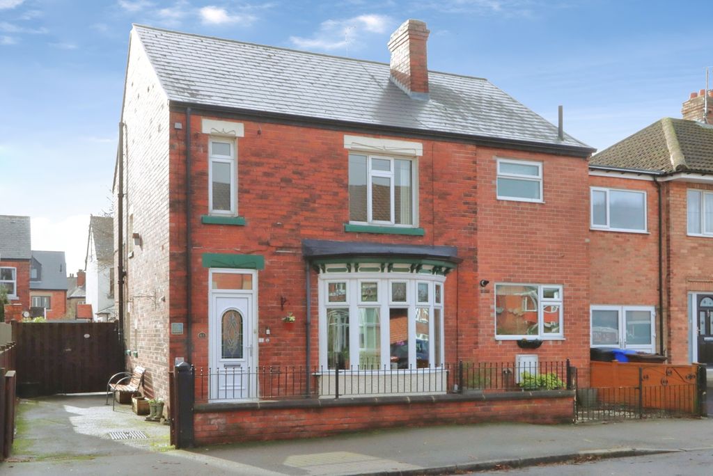 Property photo 1 of 26 Front