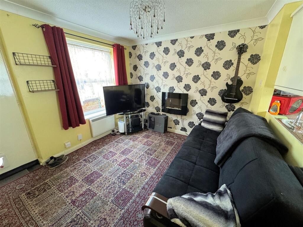 Property photo 3 of 9 4391292