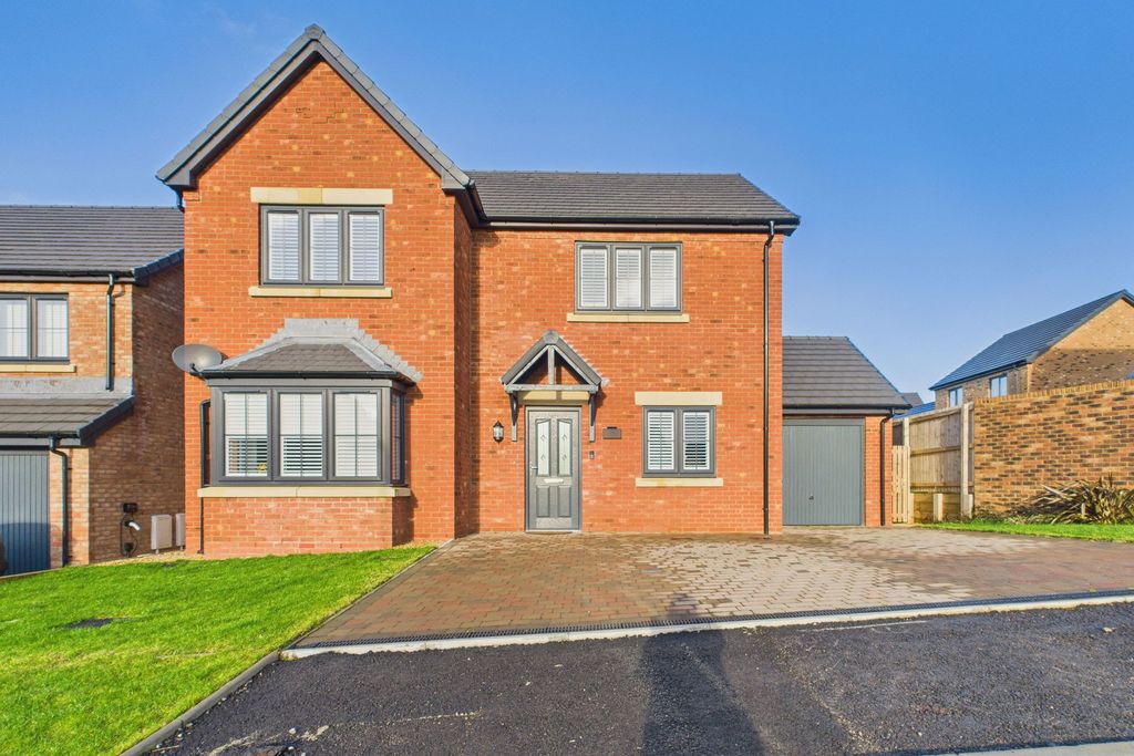 Property photo 1 of 26