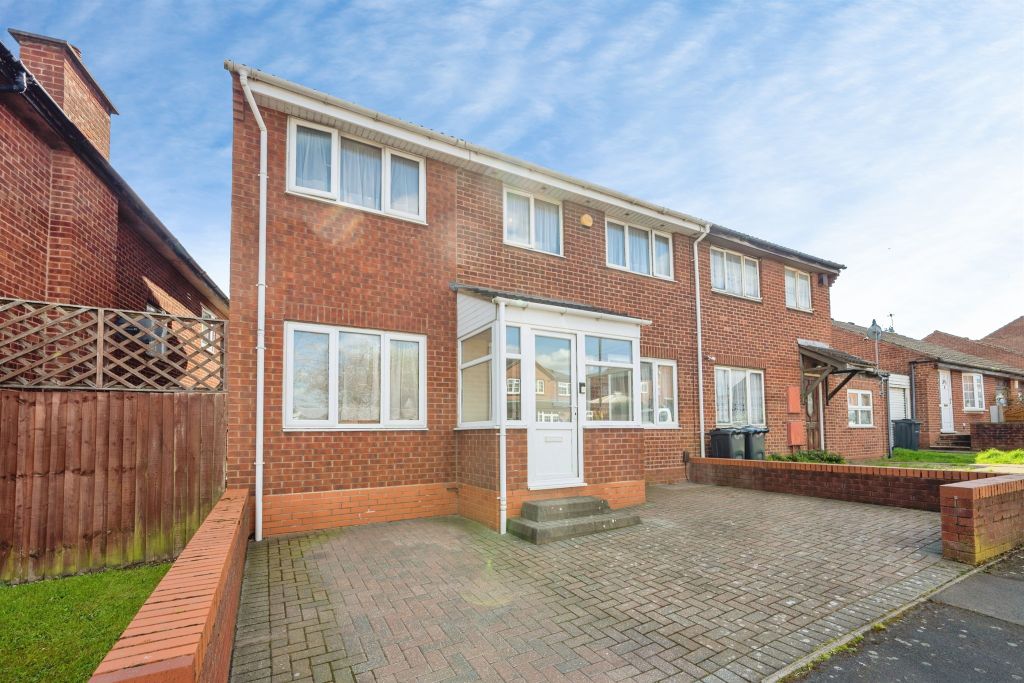 Property photo 2 of 17