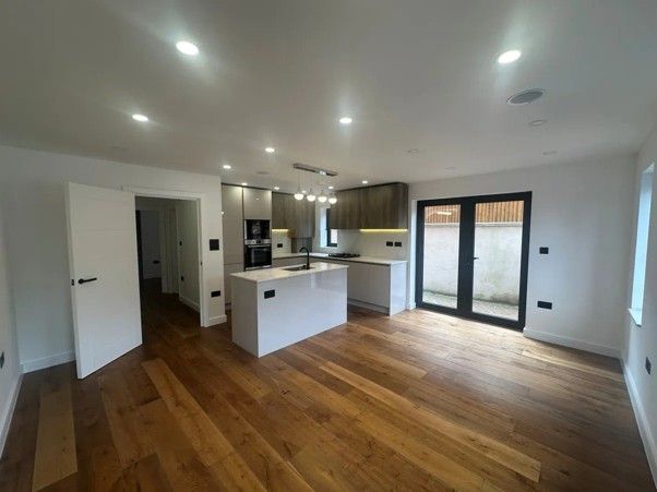 Property photo 2 of 7 Reception Room