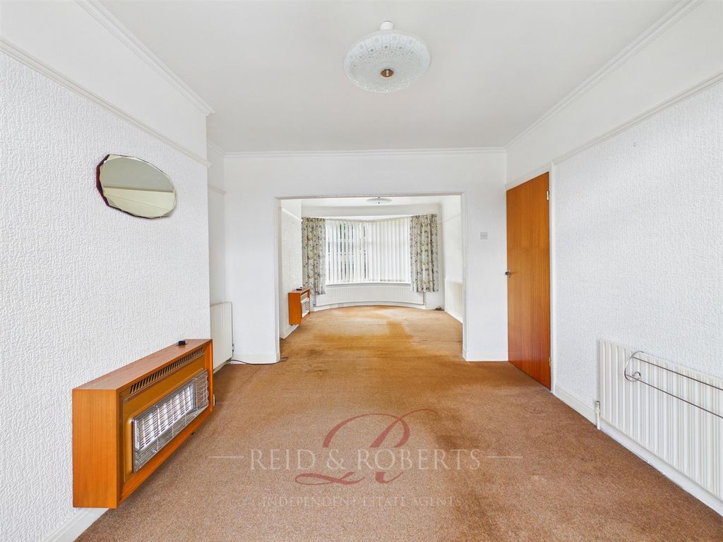 Property photo 2 of 20 Cam04884G0-Pr0126-Still010.Jpg