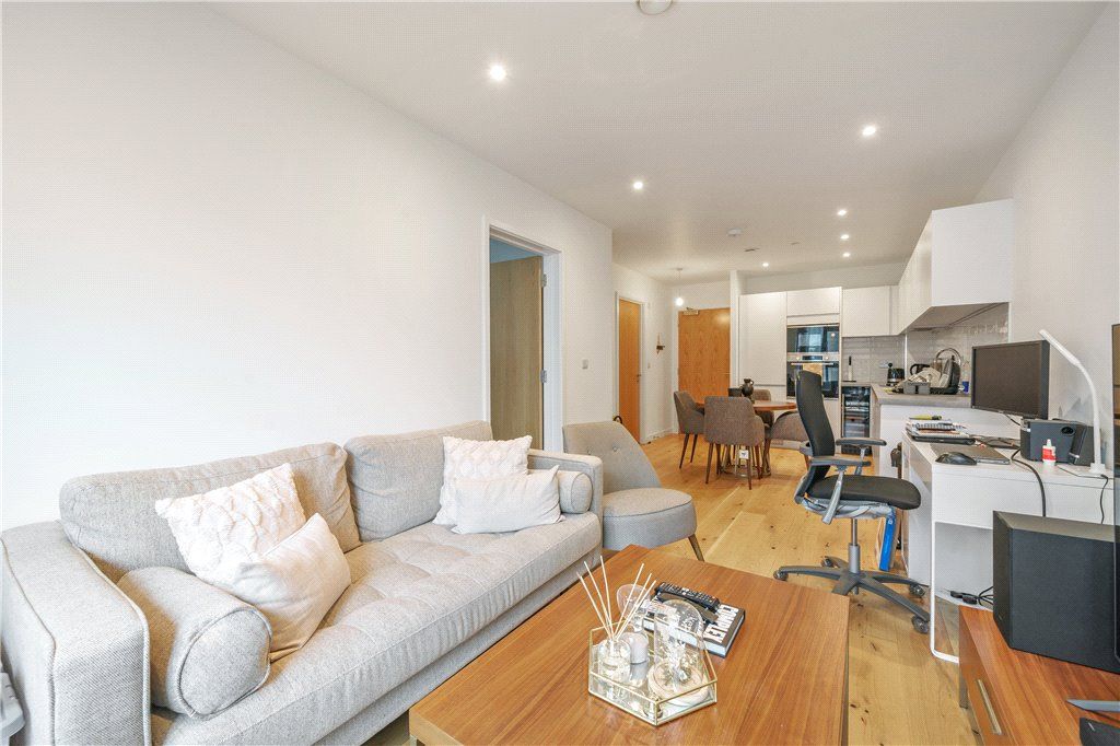 Property photo 1 of 10 Picture No. 14