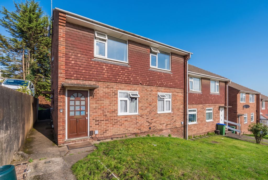 Property photo 1 of 13 5383310