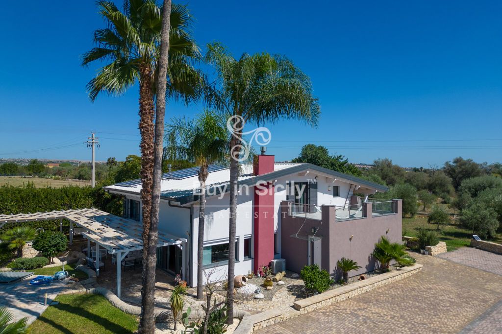 Property photo 3 of 47 <Alttext/>