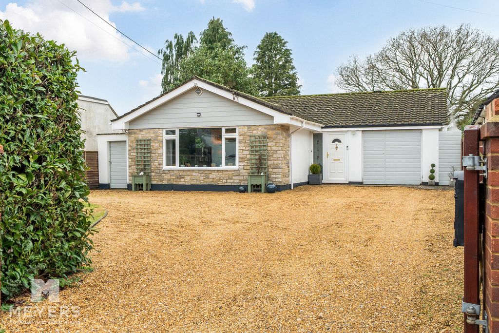 Property photo 1 of 24