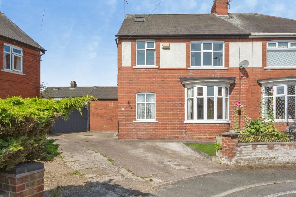 Property photo 1 of 24