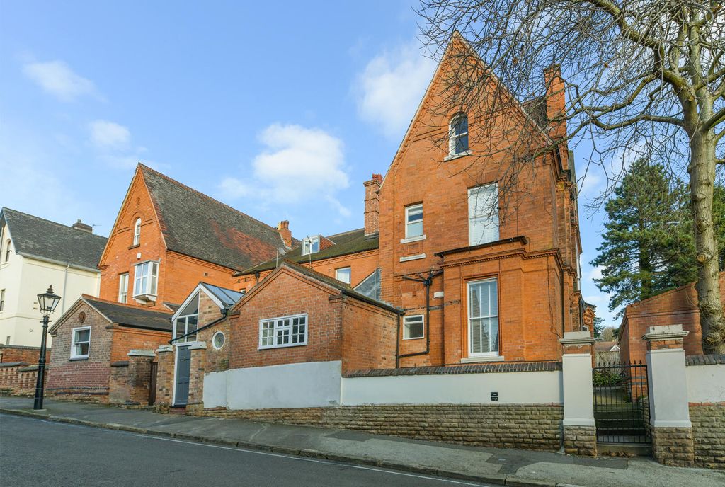 Additional image 31 of 3 bed flat for saleLenton Avenue, The Park NG7