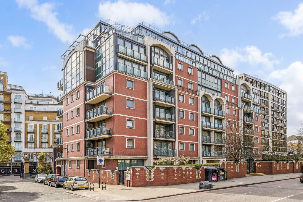 Property photo 2 of 11 88560_Flat-25-Reg...