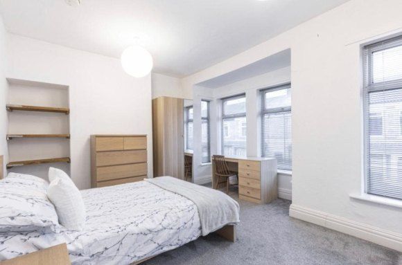 Property photo 2 of 6 8428107.Jpg