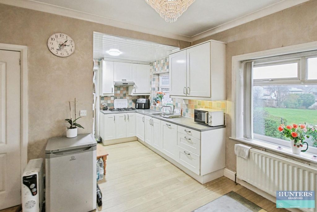 Property photo 2 of 19 d774F998-Img_1217.Jpg