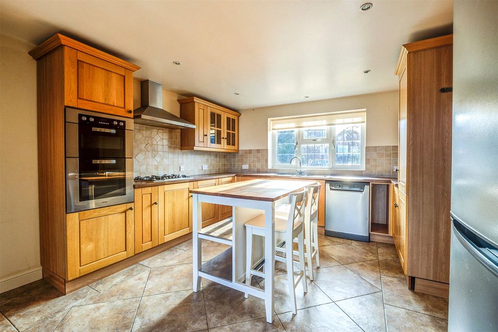 Property photo 3 of 15 Picture No. 50