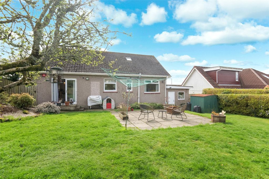 Additional image 19 of 4 bed bungalow for saleHillside Road, Cardross, Dumbarton, Argyll And Bute G82