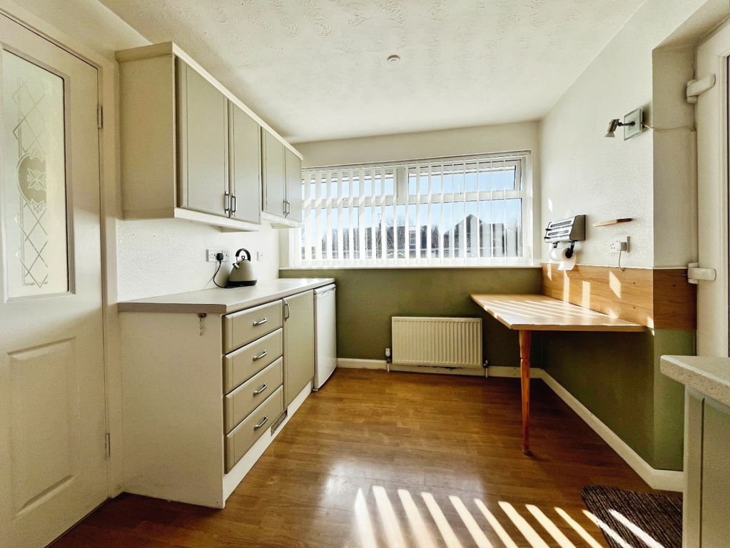 Property photo 2 of 22 4029646