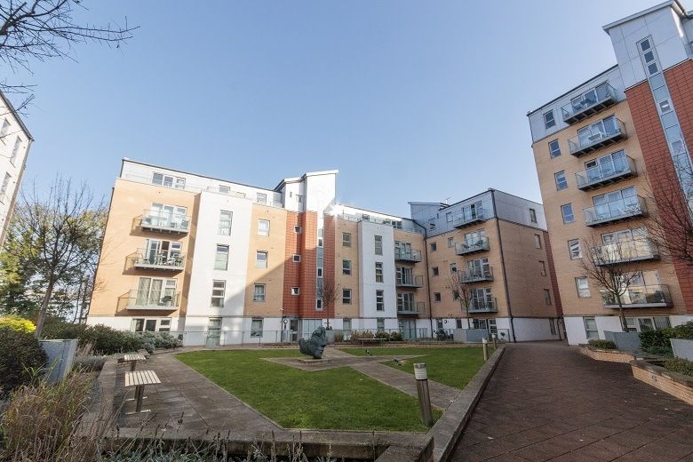 Property photo 1 of 10 Super 3 Double Bedroom Apartment