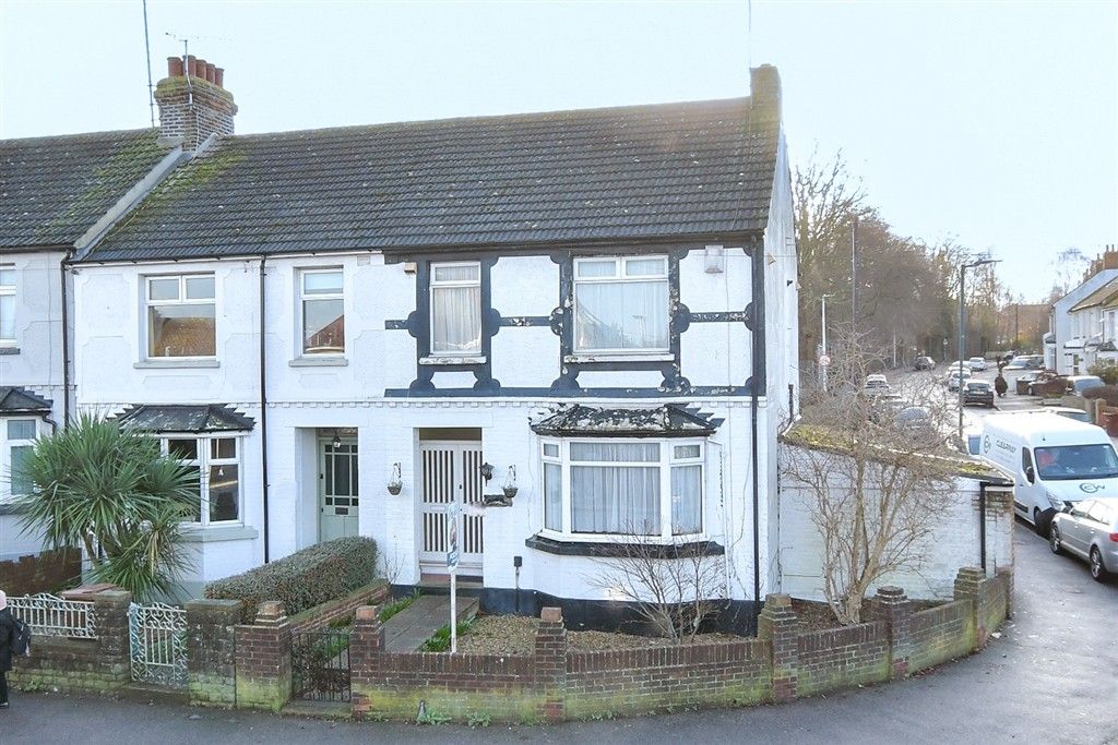 Property photo 1 of 10 External (Web)