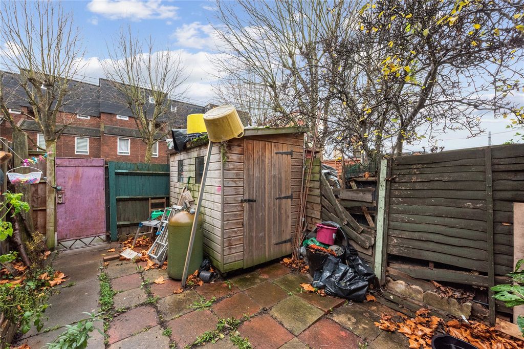 Property photo 3 of 17 Picture No. 04