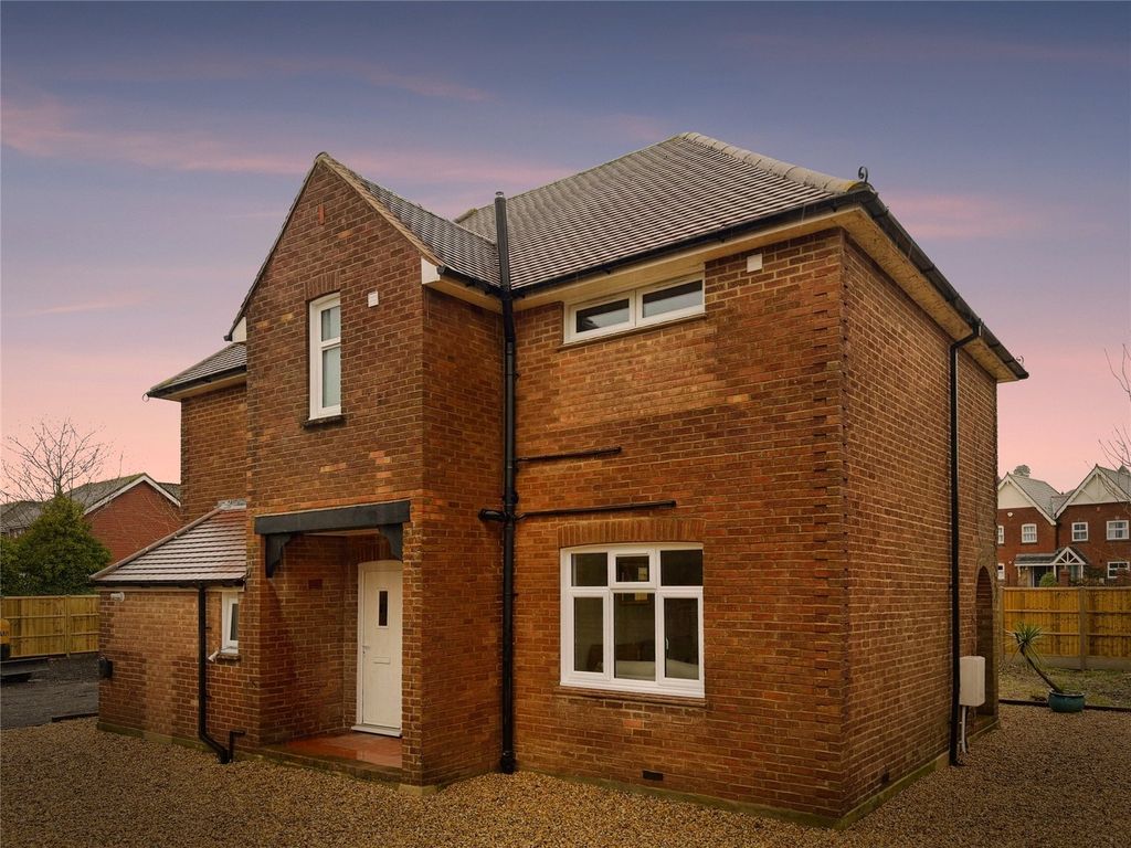 Property photo 2 of 16 Picture No. 04