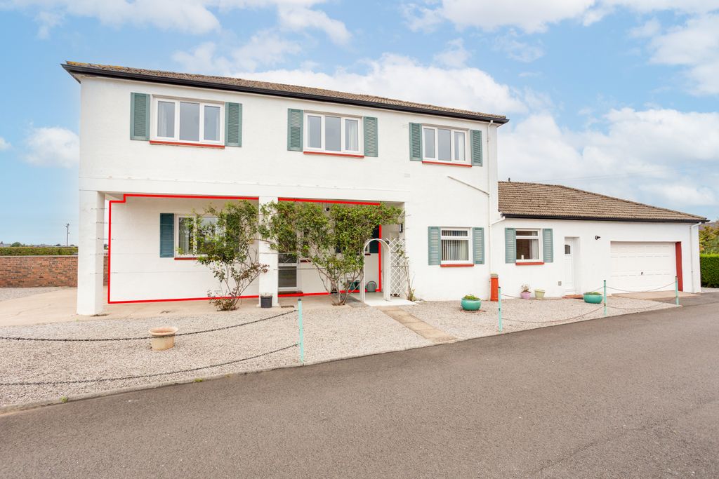 Property photo 1 of 18 External - Front