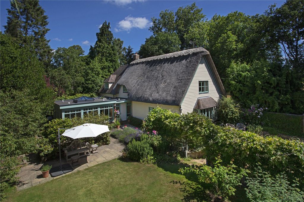 Property photo 1 of 19 Main Elevation