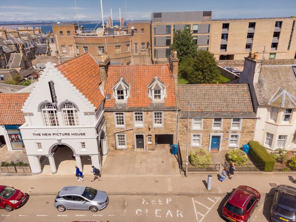 Additional image 9 of 2 bed flat for saleNorth Street, St Andrews KY16