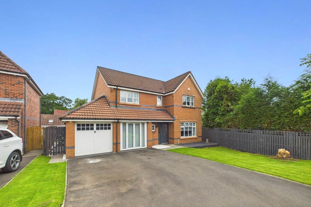 Property photo 1 of 47