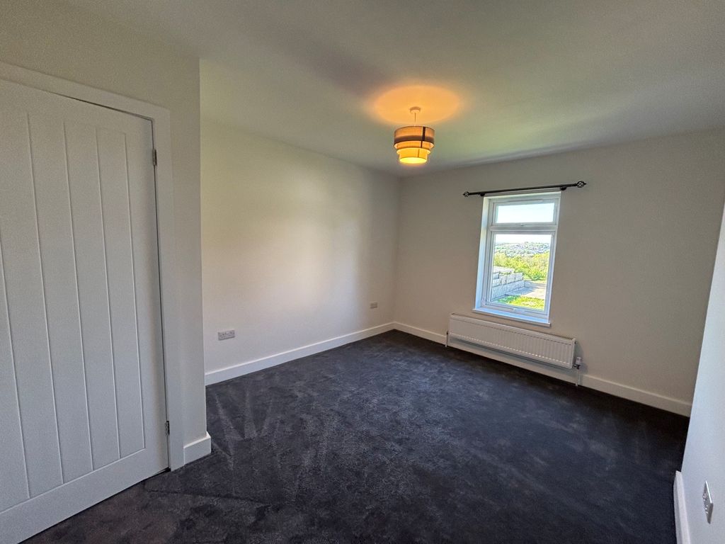 Additional image 9 of 3 bed property to rentTalyclun, Llanelli SA14