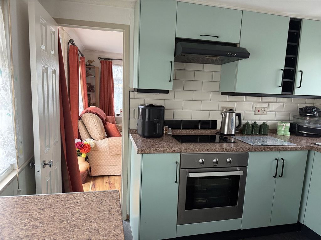 Additional image 7 of 1 bed property for saleCaravan Park, Upper Church Street, Syston, Leicester LE7