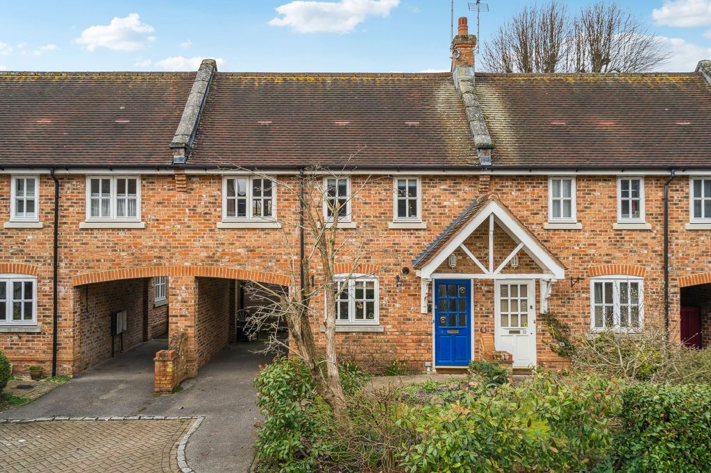 Property photo 1 of 24