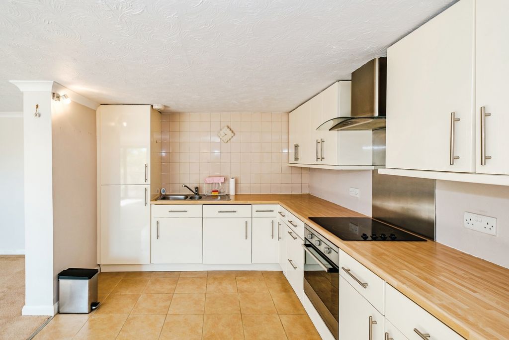 Property photo 3 of 13 Pbox-Img.Jpg