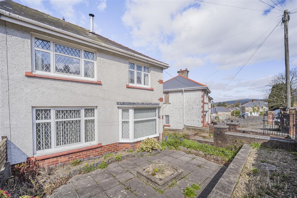 Property photo 1 of 38 01-P1069715.Jpg