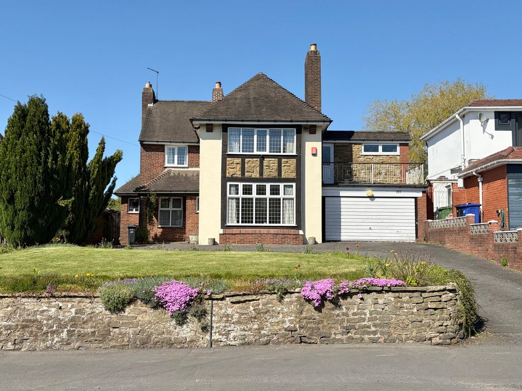 Property photo 1 of 36