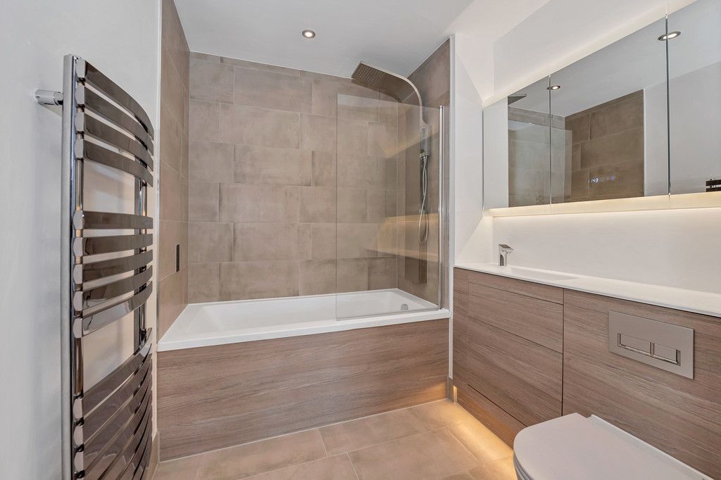 Property photo 3 of 5 Img_2561_2_Large