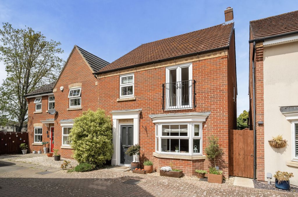 Property photo 1 of 20 1451717169F4c7B37092c