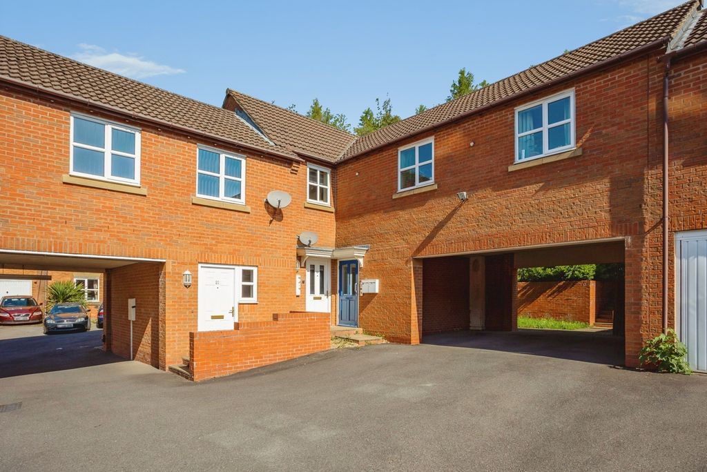 Property photo 1 of 12 Pbox-Img.Jpg
